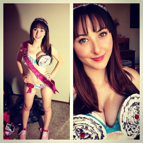 Jessica Trollinger / Jekabells Nude Leaked Photo & Exclusive Gallery