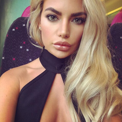 Megan Barton Hanson Nude Leaked Onlyfans Photo
