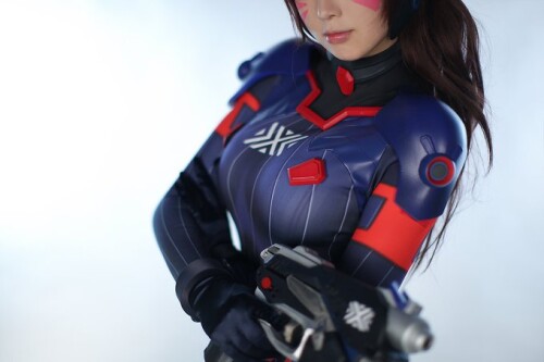 041_BLIZZARD_OVERWATCH_D.VA_New_York_Excelsior_2.md.jpg