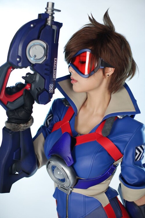 052_BLIZZARD_OVERWATCH_Tracer_New_York_Excelsior_2.md.jpg