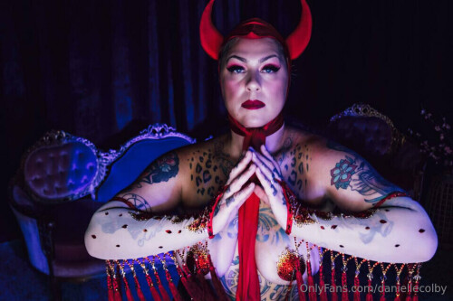 Danielle Colby Nude Leaked Onlyfans Photo Danielle Colby Nude Leaked Onlyfans Photo