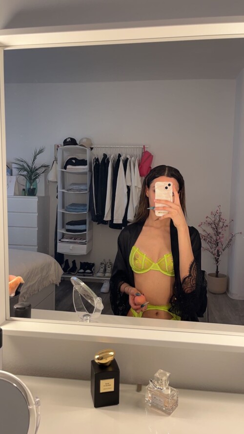 CocoLayth Nude Leaked Onlyfans Photo