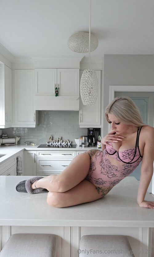 Shayna Laliberte / Shaynalaliberte / Shayshaypaige / Shaypay123 Nude Leaked Onlyfans Photo