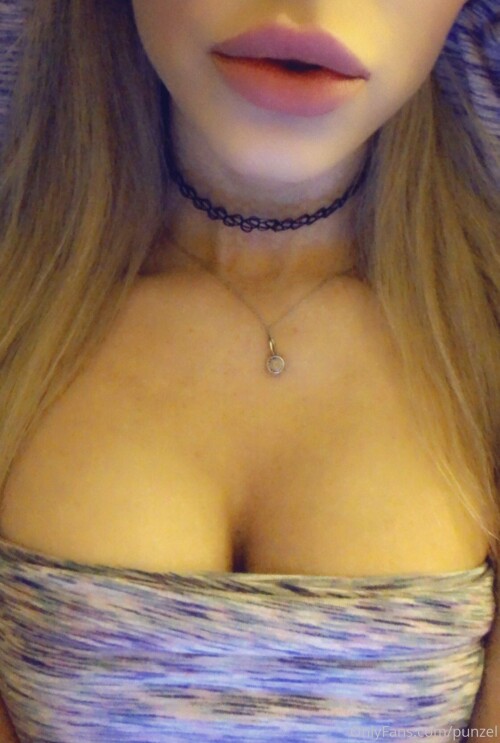 ilyvivi / punzel Nude Leaked Onlyfans Photo ilyvivi / punzel Nude Leaked Onlyfans Photo