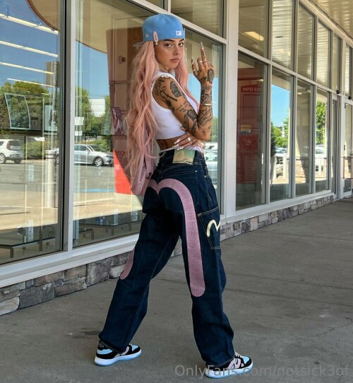 Notsick3 Keaton Belle Nude Leaked Onlyfans Photo Notsick3 Keaton Belle Nude Leaked Onlyfans Photo