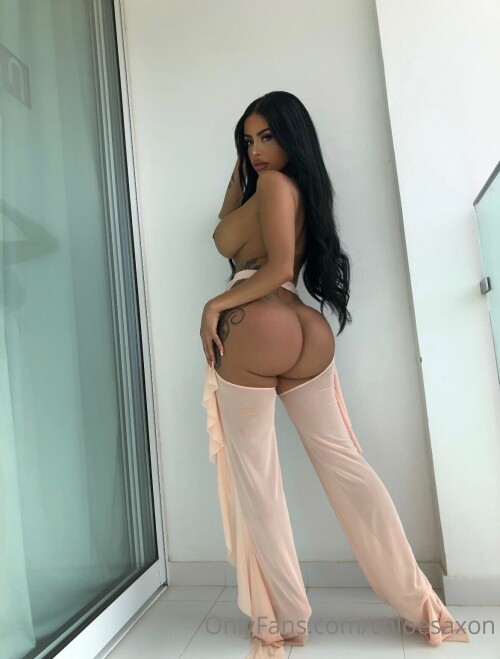 Chloe Saxon Nude Leaked Onlyfans Photo Chloe Saxon Nude Leaked Onlyfans Photo