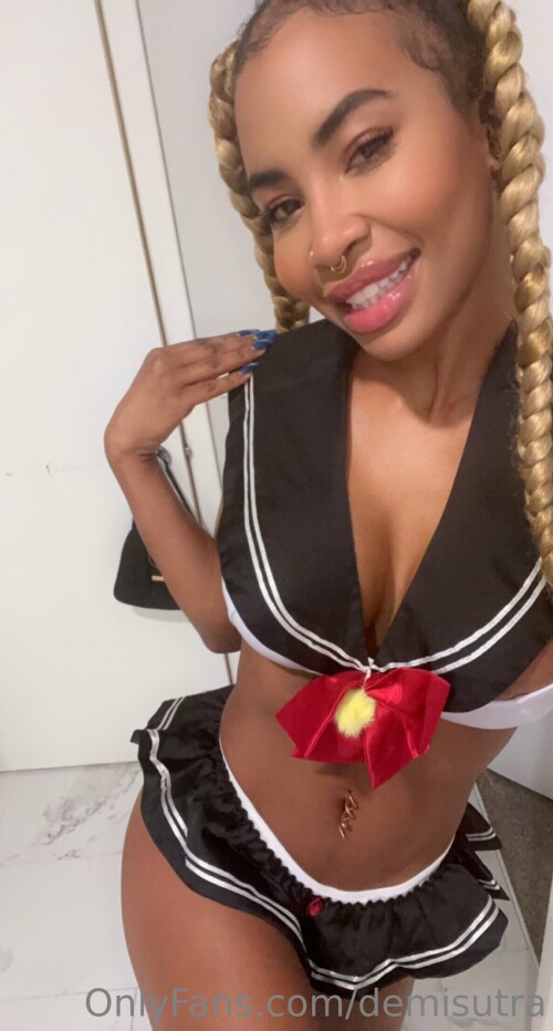 Demi Sutra / demisutra Nude Leaked Onlyfans Photo Demi Sutra / demisutra Nude Leaked Onlyfans Photo