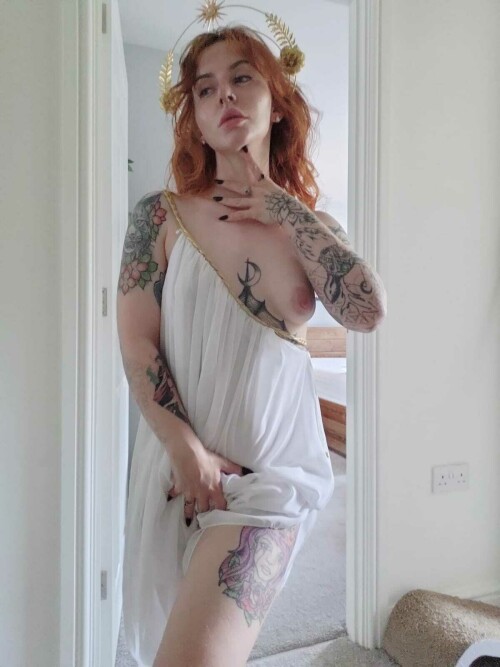 Rougue Suicide - Hircine - Pun Queen - hircinespaw Nude Leaked Onlyfans Photo Rougue Suicide - Hircine - Pun Queen - hircinespaw Nude Leaked Onlyfans Photo