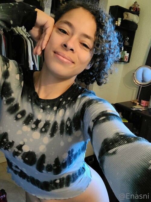 enasni / Enasni Vee Nude Leaked Onlyfans Photo enasni / Enasni Vee Nude Leaked Onlyfans Photo