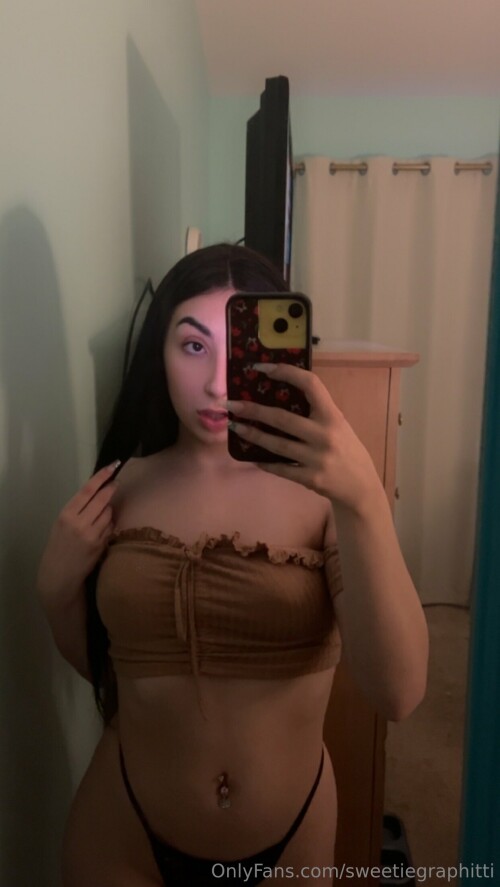 sweetiegraphitti Nude Leaked Onlyfans Photo sweetiegraphitti Nude Leaked Onlyfans Photo