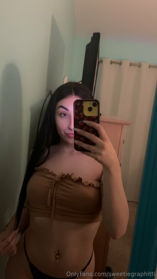 sweetiegraphitti Nude Leaked Onlyfans Photo sweetiegraphitti Nude Leaked Onlyfans Photo