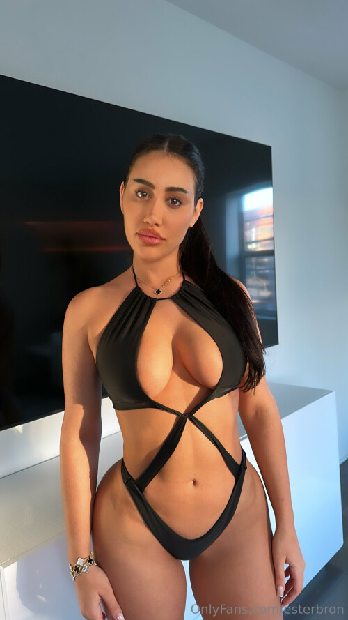 Esterbron Nude Leaked Onlyfans Photo Esterbron Nude Leaked Onlyfans Photo
