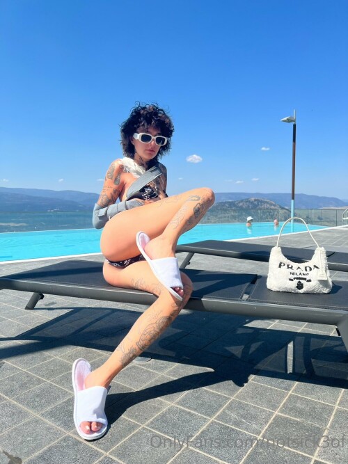 Notsick3 Keaton Belle Nude Leaked Onlyfans Photo Notsick3 Keaton Belle Nude Leaked Onlyfans Photo