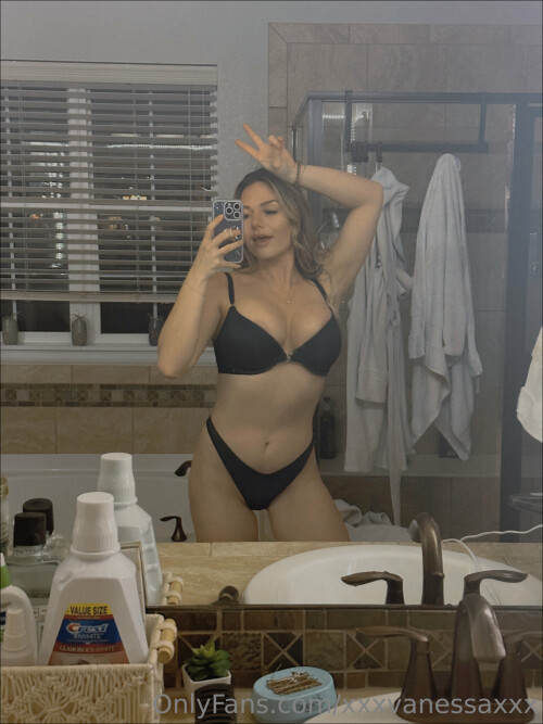 Vanessa xxxvanessaxxx Nude Leaked Onlyfans Photo Vanessa xxxvanessaxxx Nude Leaked Onlyfans Photo