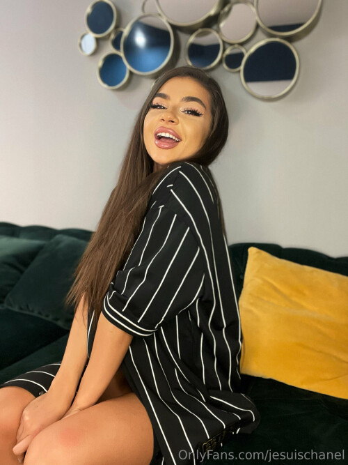 jesuischanel Nude Leaked Onlyfans Photo jesuischanel Nude Leaked Onlyfans Photo
