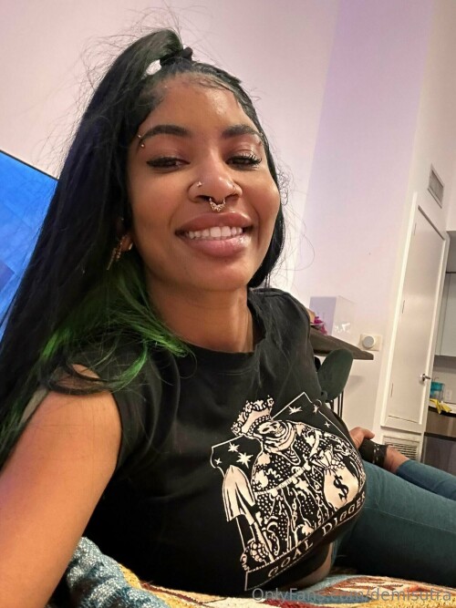 Demi Sutra / demisutra Nude Leaked Onlyfans Photo Demi Sutra / demisutra Nude Leaked Onlyfans Photo