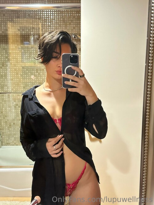 Liz | Lupuwellness Nude Leaked Onlyfans Photo