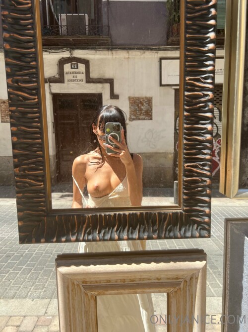 Janice Griffith Nude Leaked Onlyfans Photo