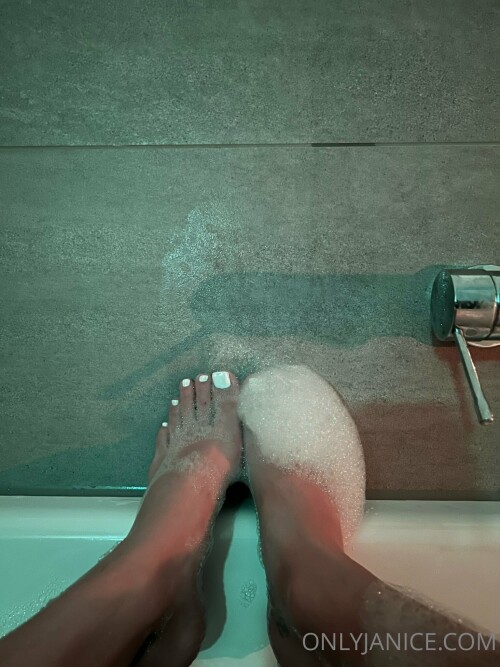 Janice Griffith Nude Leaked Onlyfans Photo