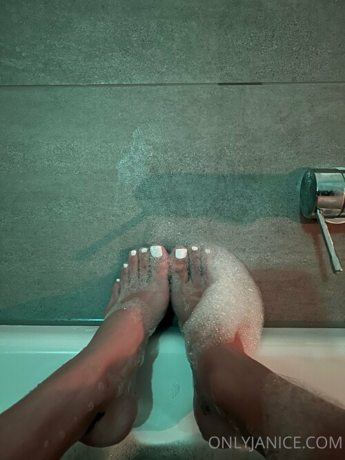 Janice Griffith Nude Leaked Onlyfans Photo
