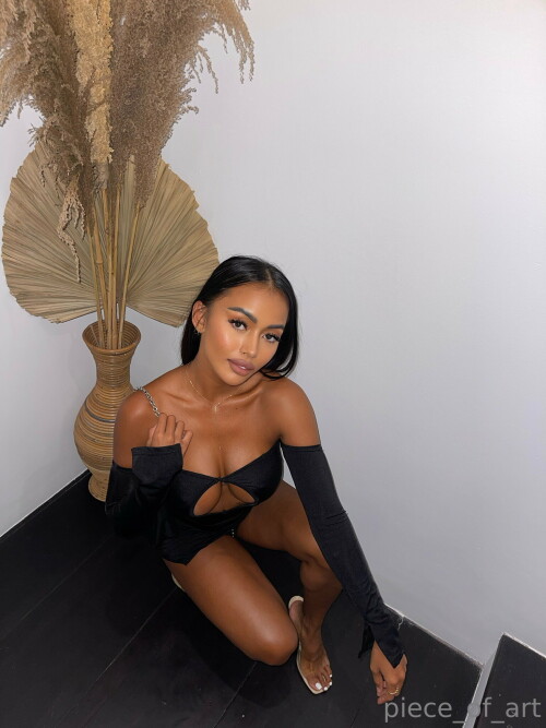 Carla Piece of Art Nude Leaked Onlyfans Photo Carla Piece of Art Nude Leaked Onlyfans Photo
