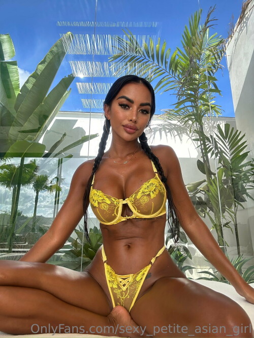 Carla Piece of Art Nude Leaked Onlyfans Photo Carla Piece of Art Nude Leaked Onlyfans Photo