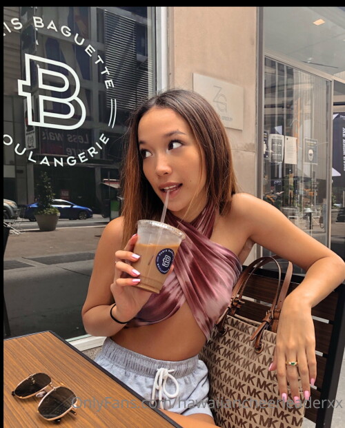 hawaiiancheerleaderxx Nude Leaked Onlyfans Photo