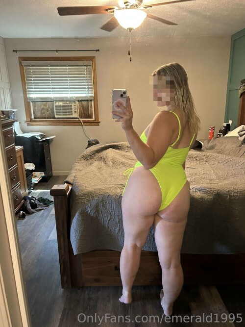 emerald1995 Nude Leaked Onlyfans Photo emerald1995 Nude Leaked Onlyfans Photo