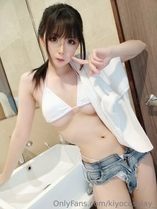 Kiyo Cosplay Nude Leaked Onlyfans Photo