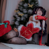 1984x2976Santas-finally-here-and-has-brought-you-Mona-as-a-Christmas-present-this-year_b2744511dc8cdb853c220682cfa09f0a