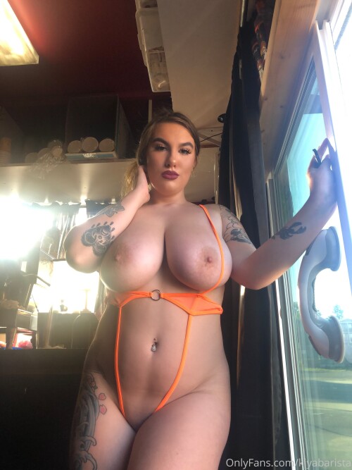 Kiyabarista (PNWBarista) Nude Leaked Onlyfans Photo Kiyabarista (PNWBarista) Nude Leaked Onlyfans Photo
