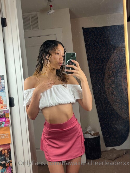 hawaiiancheerleaderxx Nude Leaked Onlyfans Photo