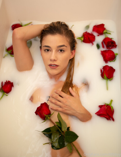 Lillbbyy - violetbbyy337 - hannahelizabett Nude Leaked Onlyfans Photo Lillbbyy - violetbbyy337 - hannahelizabett Nude Leaked Onlyfans Photo