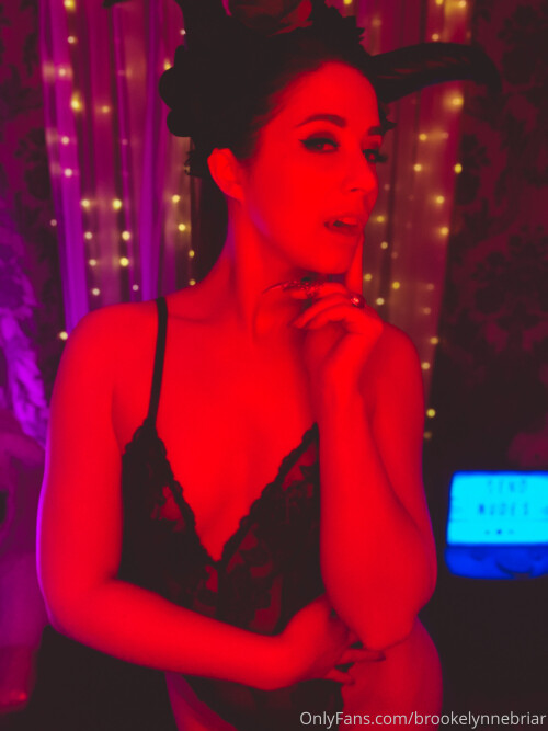 Brookelynne Briar Nude Leaked Onlyfans Photo Brookelynne Briar Nude Leaked Onlyfans Photo