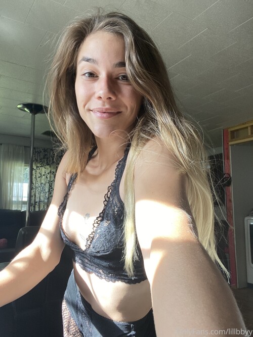Lillbbyy - violetbbyy337 - hannahelizabett Nude Leaked Onlyfans Photo Lillbbyy - violetbbyy337 - hannahelizabett Nude Leaked Onlyfans Photo