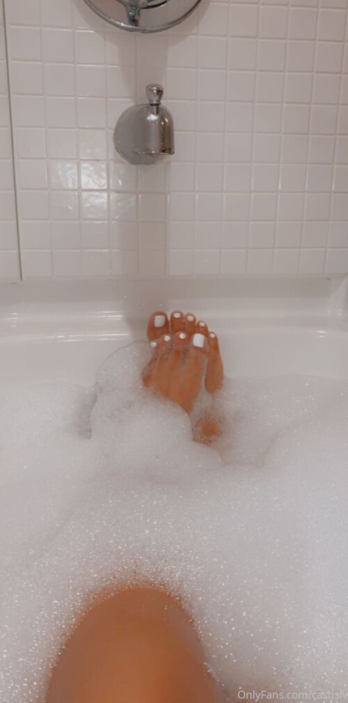 Cashslvt / latinafaery Nude Leaked Onlyfans Photo Cashslvt / latinafaery Nude Leaked Onlyfans Photo