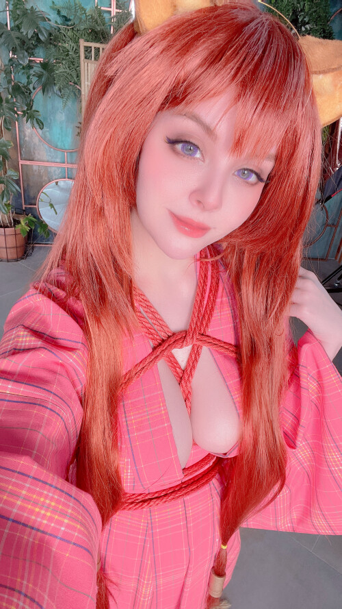 2022-08-Raphtalia-Shibari-Selfies-10dd4dc6a6243639a8.jpg