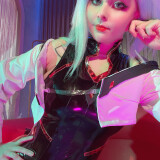 2022-10-Lucy-Edgerunners-Selfies-27b0fb43490e549c15