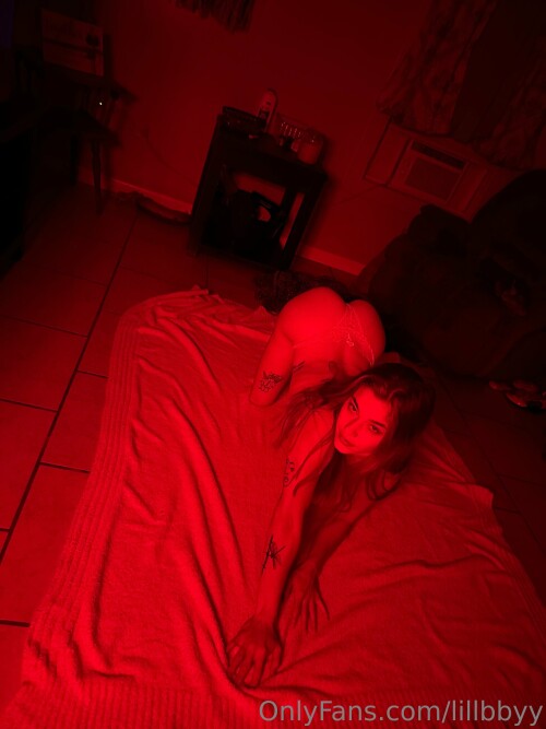 Lillbbyy - violetbbyy337 - hannahelizabett Nude Leaked Onlyfans Photo Lillbbyy - violetbbyy337 - hannahelizabett Nude Leaked Onlyfans Photo