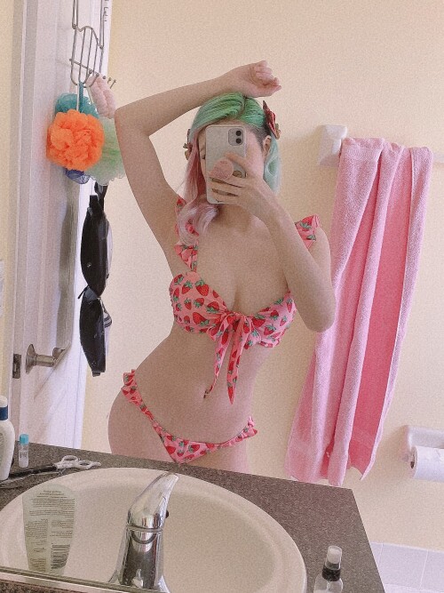 Danisaurz Nude Leaked Onlyfans Photo Danisaurz Nude Leaked Onlyfans Photo