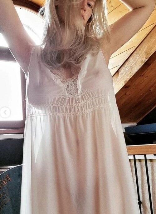 luizaconlaz aka Daphnelu Nude Leaked Onlyfans Photo luizaconlaz aka Daphnelu Nude Leaked Onlyfans Photo
