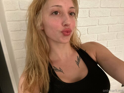 Karli Mergenthaler  | karlimergen | karlimergenthaler | xokarliannexo | karlimerg Nude Leaked Onlyfans Photo