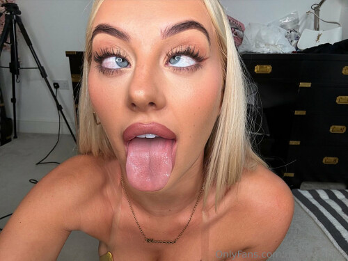 Rhiannon Blue Nude Leaked Onlyfans Photo Rhiannon Blue Nude Leaked Onlyfans Photo