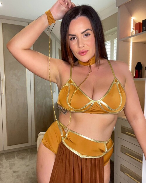 Charlie Rose Nude Leaked Onlyfans Photo