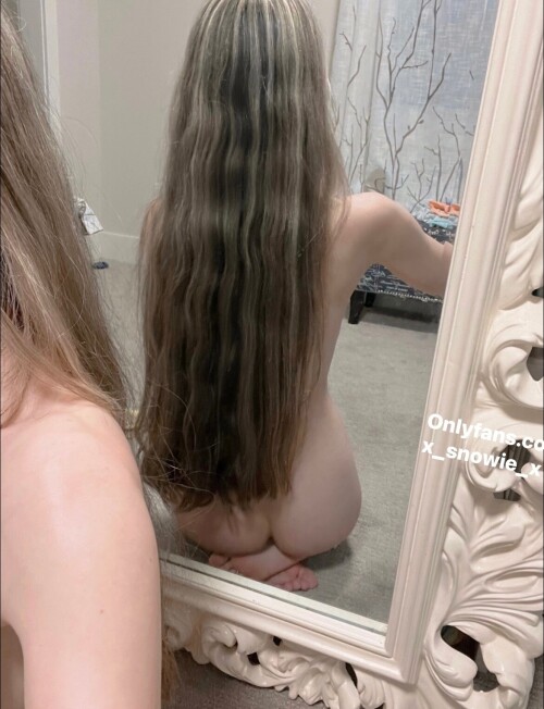 x_snowie_x Nude Leaked Onlyfans Photo x_snowie_x Nude Leaked Onlyfans Photo