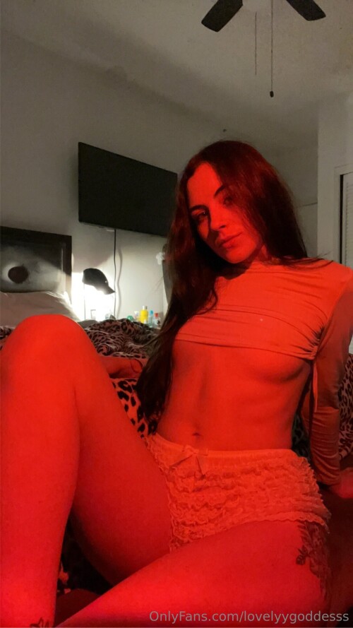 Chloebellexo/sthrnbellexo/lovelyygoddesss Nude Leaked Onlyfans Photo Chloebellexo/sthrnbellexo/lovelyygoddesss Nude Leaked Onlyfans Photo
