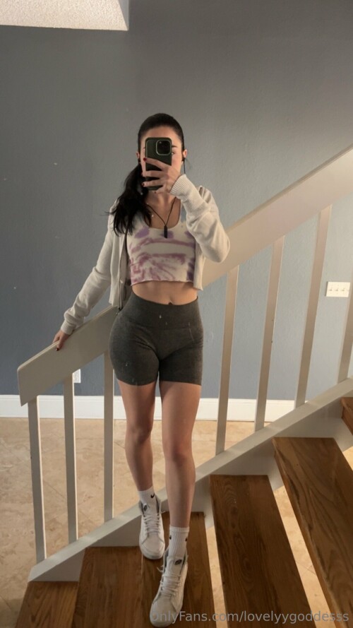 Chloebellexo/sthrnbellexo/lovelyygoddesss Nude Leaked Onlyfans Photo Chloebellexo/sthrnbellexo/lovelyygoddesss Nude Leaked Onlyfans Photo