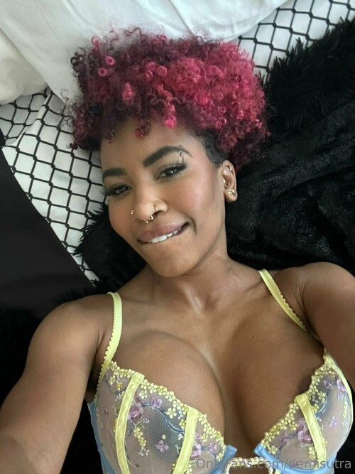 Demi Sutra / demisutra Nude Leaked Onlyfans Photo Demi Sutra / demisutra Nude Leaked Onlyfans Photo