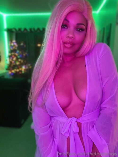 Tezza / thetezzashow Nude Leaked Onlyfans Photo Tezza / thetezzashow Nude Leaked Onlyfans Photo