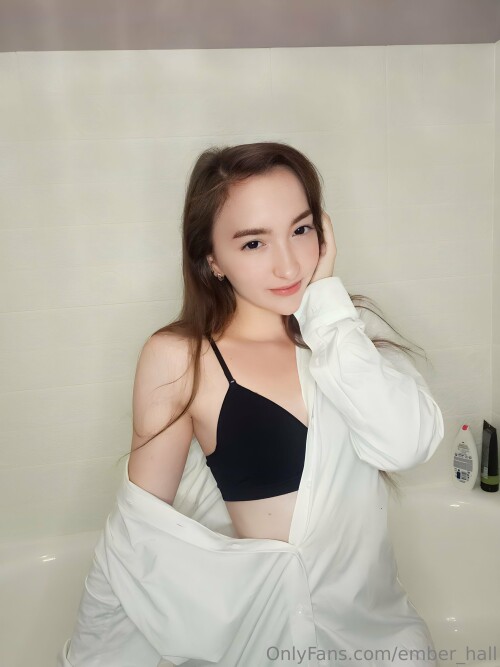Ember Hall | ember_hall Nude Leaked Onlyfans Photo Ember Hall | ember_hall Nude Leaked Onlyfans Photo
